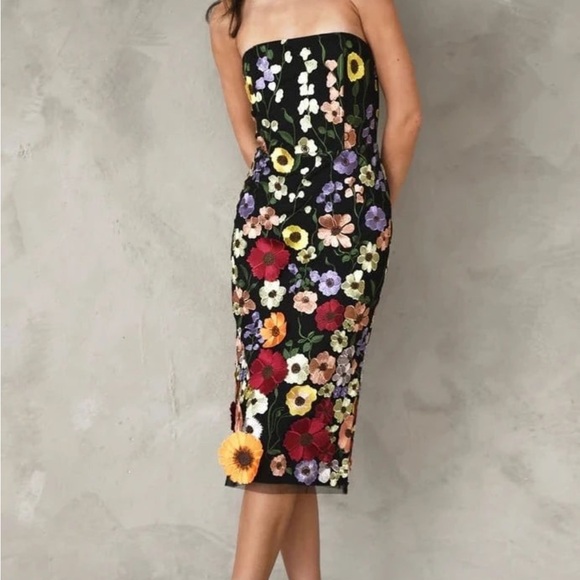 Adelyn Rae Dresses & Skirts - Adelyn Rae 3D Floral Mesh Strapless Neck Sleeveless Dress NWT